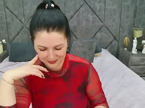Nina_Stane