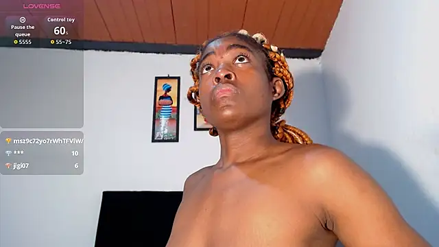 AdrianaCampbelll