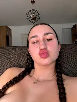 Fortune_888's Stripchat show and profile