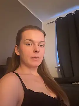  LisaFreier chat room