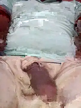 finableknee - FinableKnee's free webcam