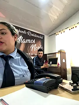  DULCE__26 chat room