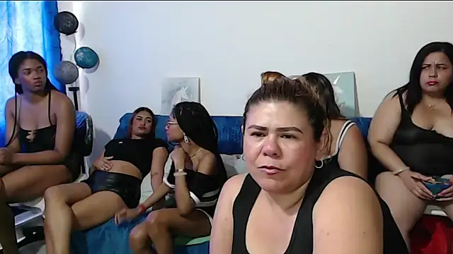 NATHYHOTT