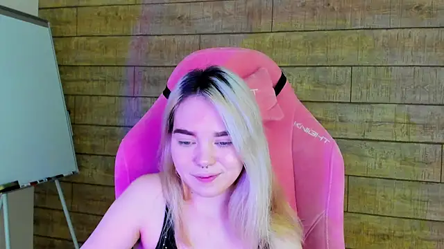 annadelon - AnnaDelon's free webcam