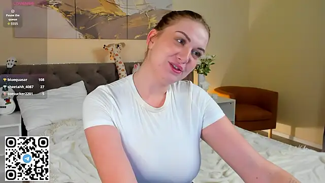 Angela_Wallace