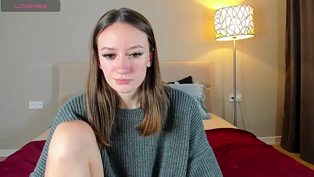 cutienaughtygirl - Cutienaughtygirl's free webcam