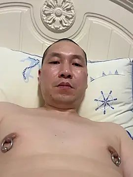 yichengm