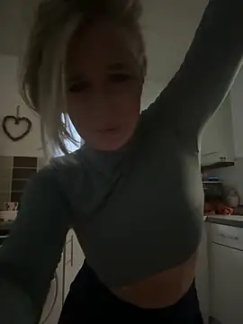 mimimaee