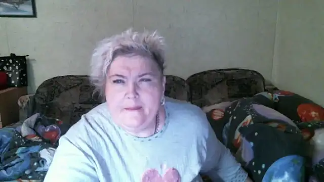lana555 - Lana555's free webcam - UK Sex Cams