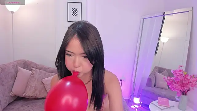 Alessia_Yorks