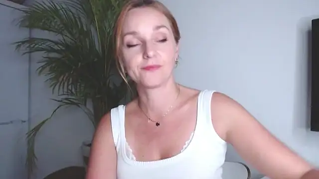 AliciaDesire