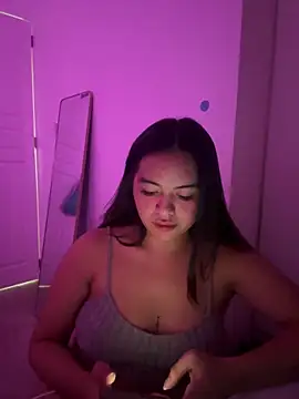 urasianlady (F teen) - im broke ur horny lets help each other