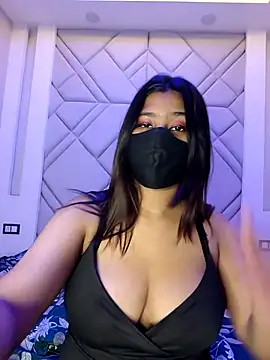 gfndbf (F young) - Write the last tipper name on boobies