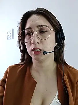 susy__06 (G young) - RIDE Dildo in pussy + PLUG ANAL 💥😈