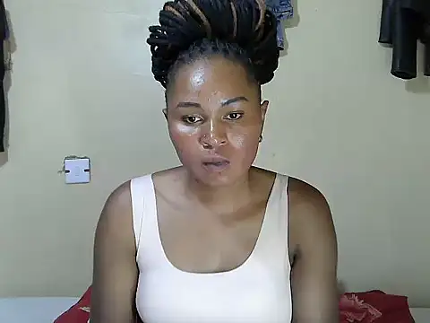 Creamy-Aisha