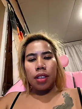 kath_c (F young) - Boobs out
