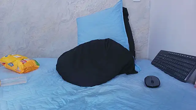 ashly_mr (F teen) - 4 dedos en la pussy