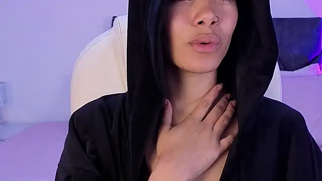 sara_sharma_