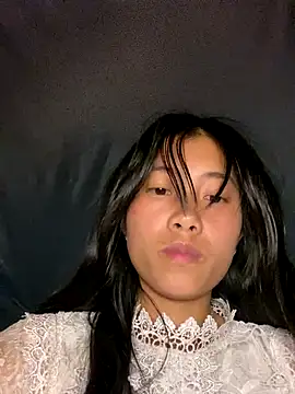 LylyOx9