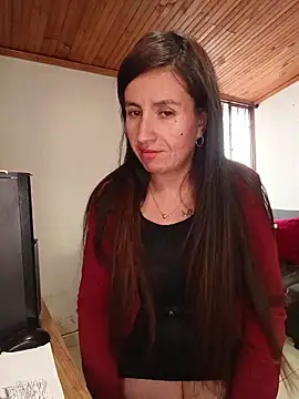 erika__29 (F young) - I play with my tits and fuck with the di