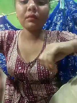 Hot_Shredha