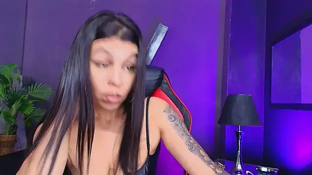 Juliet_Nasty