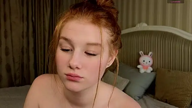 Juuulia_