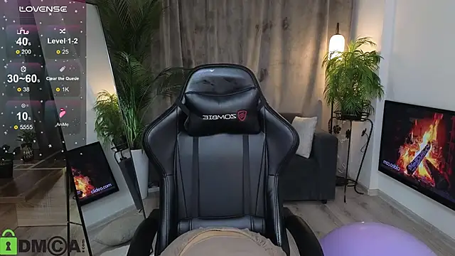 Erika_peach