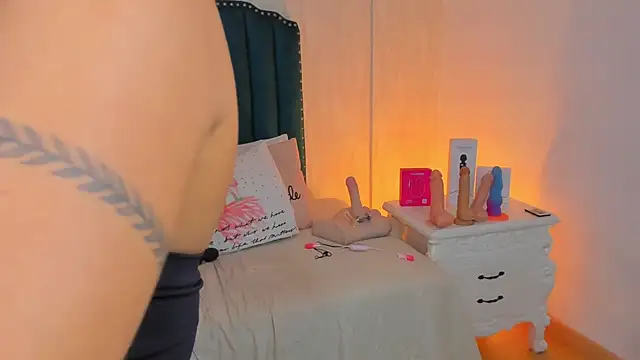 samara_warren