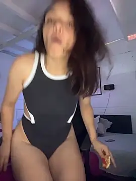 ninavelour