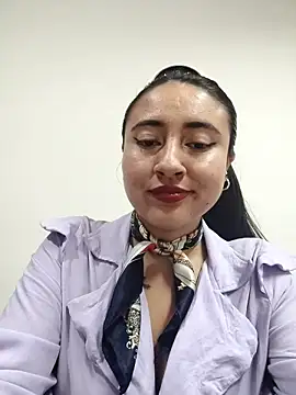 _Sarah-Office1