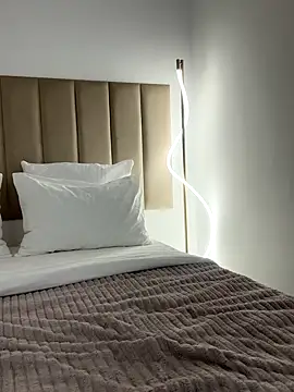 Mia_stepMOM