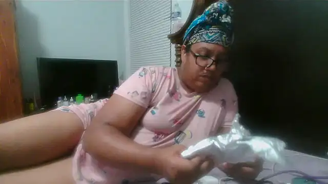 ebonyred