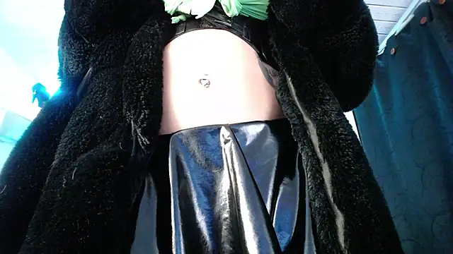 Salo_hot04