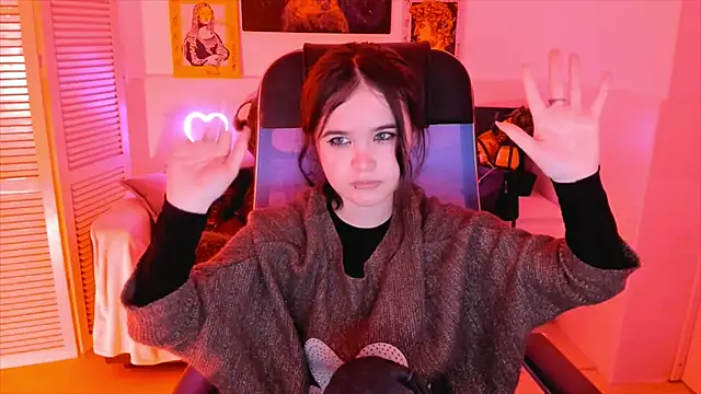 elainebeness (F teen) - dance time?