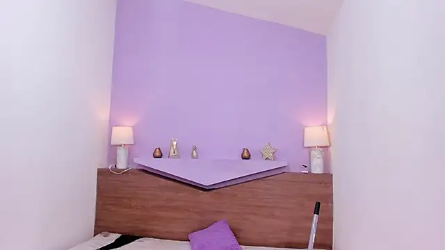 MiaRose82