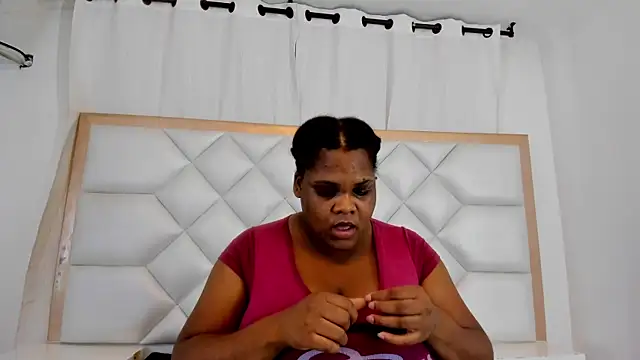 gabrielabrunette69 webcam