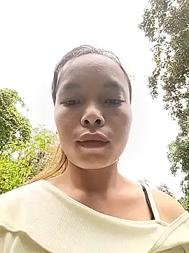 Nguyet2k4 webcam stripchat model stream image