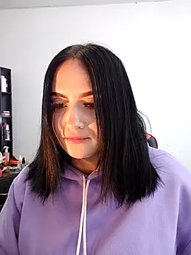 mia_anyeli Live Webcam on Stripchat