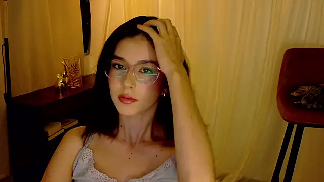 imrose_mar1423 (F teen) - Leopard lingerie