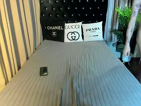 ClassyTemptressX webcam