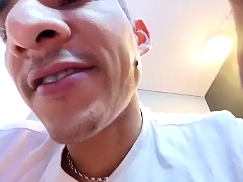 jhonny_thes28 webcam