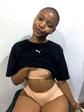 BondiBitch webcam