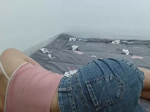 Kim_lan98 webcam