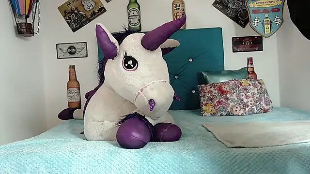 lili_roussi webcam
