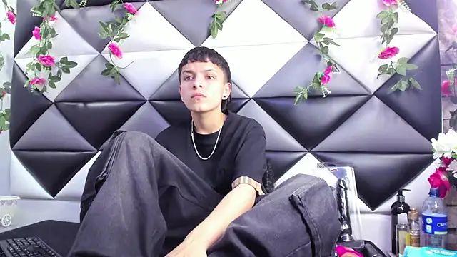 Megan_Thompson_ webcam