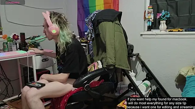 tallnerdyguy webcam