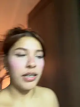 crystal_bunny7 webcam