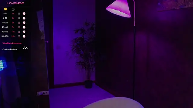 LilithStrangfor webcam