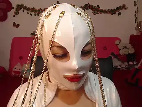 Angela_18honey